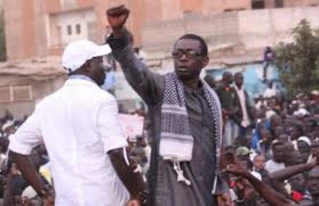 L'entrée en politique de Youssou Ndour avec le Mouvement ''FEKKE MASSI BOLE''