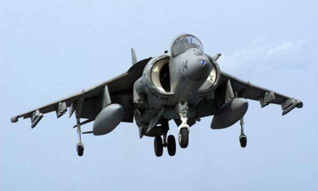 Hawker Siddeley Harrier (Hawker Jump Jet)