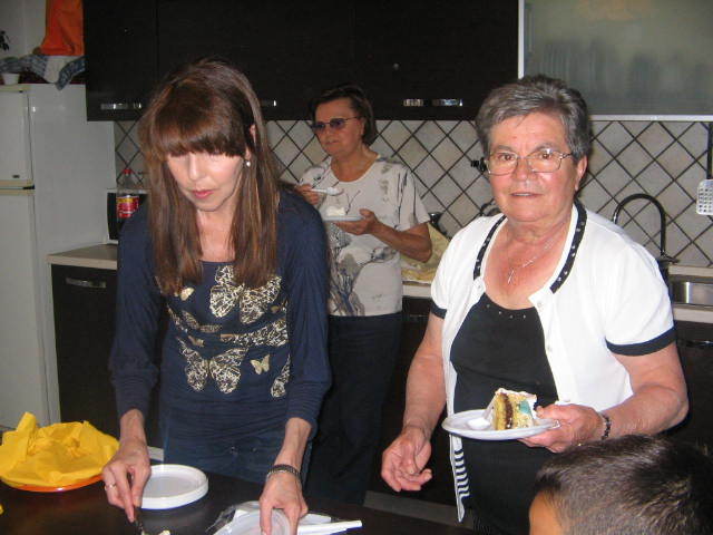 parenti stretti stretti