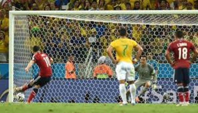 COLOMBIA ENFRENTA A BRASIL EN CUARTOS DE FINAL