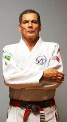 Relson Gracie was born