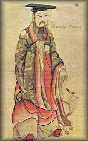 1570 DC : Start of Shang dynasty