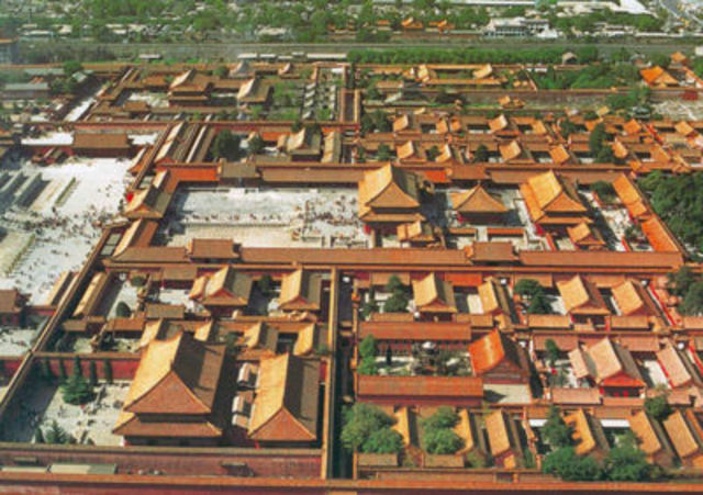 1421 AD : Construction of Forbidden City