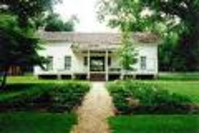 Houston buys property in Huntsville to build Woodland home