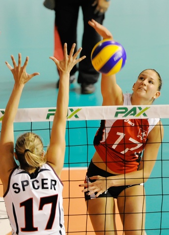 Primer campeonato mundial femenino