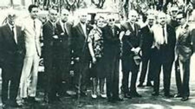 Viaja por Hungría con Pablo Neruda.