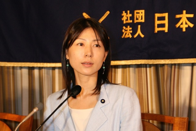 Tokyo assembly woman demand punishment over jeers.