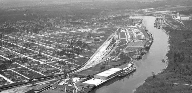 Houston ship channels open