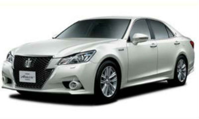 Toyota Crown Hybrid