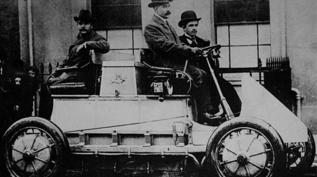 Ferdinand Porsche make hybridcar