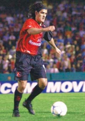 vuelve a jugar en argentina:en newells