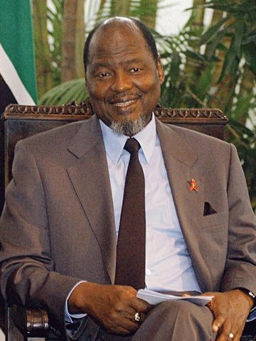 New president -Joaquim Alberto Chissano-