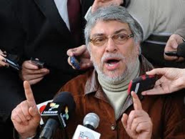 Fernando Lugo: Possibilidade de novos golpes (Am. Latina)