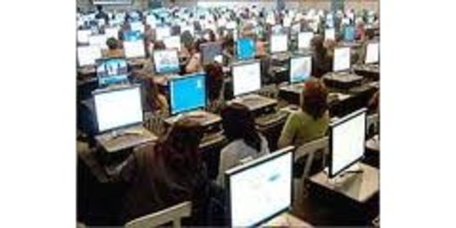 100000 computadoras conectadas.