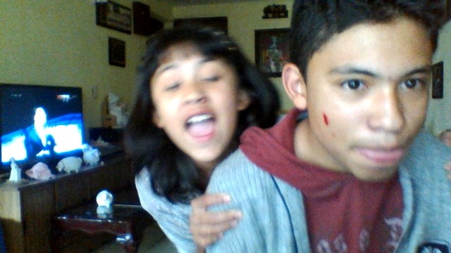 mientras...Los sombis me persigueeeeen!!!!