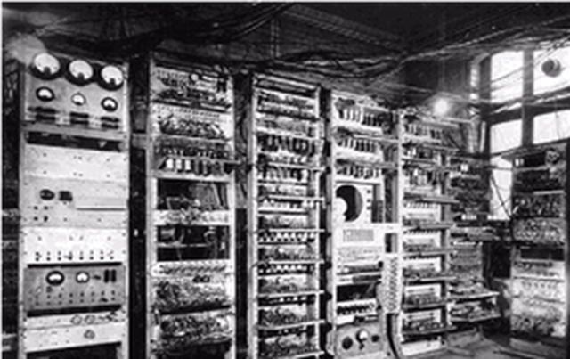 primer computador mecanizado