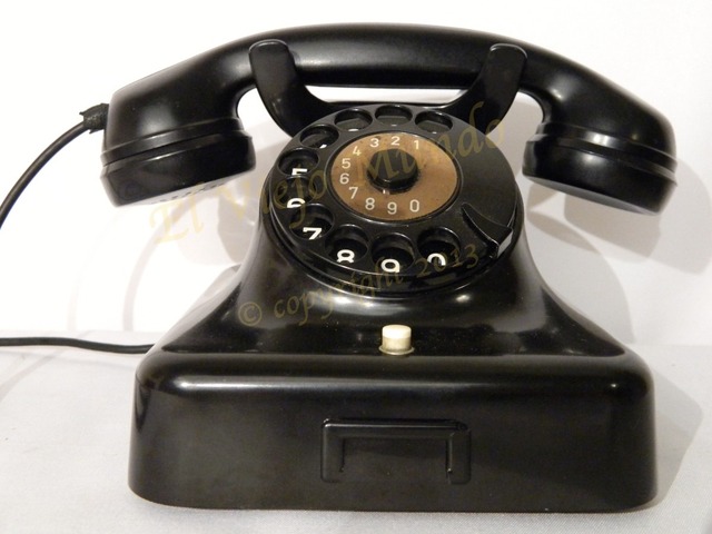 TELEFONO ANTIGUO MARCA COMERCIAL D F G