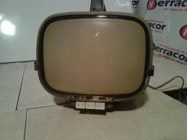 Primer Televisor HD