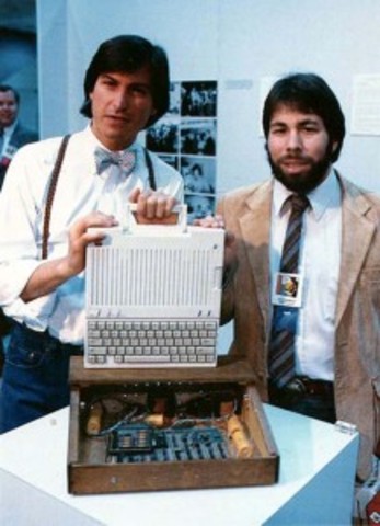 steve  jobsy y steven wozniak