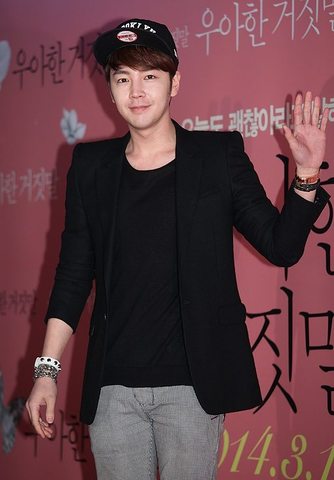 8월 4일 스타 장근석