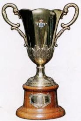 Primeros torneos oficiales de clubes