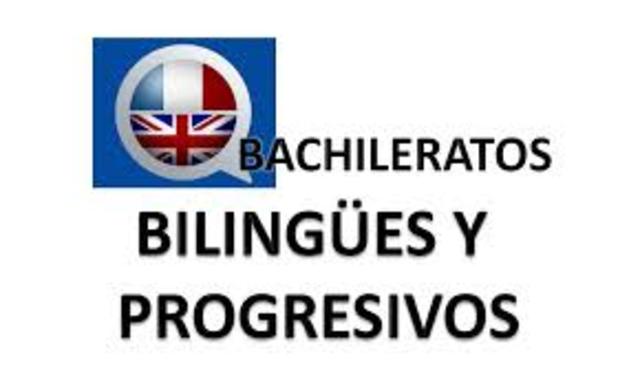 alumnas de quinto año egresaban con el título de Bachiller Modalizado Bilingüe en Ciencias y Letras