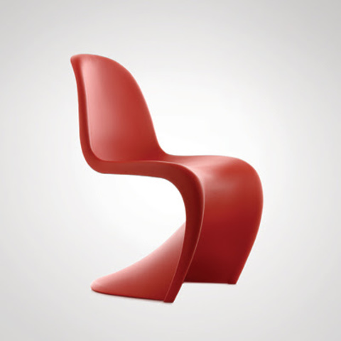 Verner Panton crea la silla de plastico apilable.