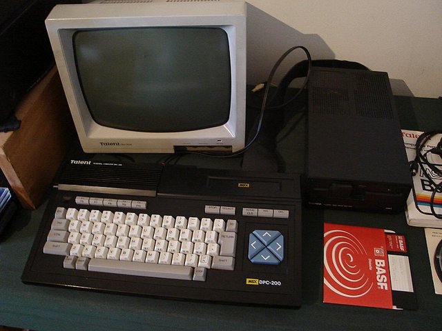 Primer curso universitario de programación