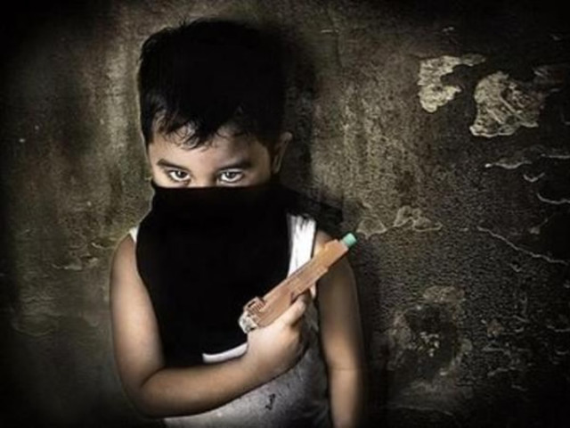 Se estudian los menores delincuentes