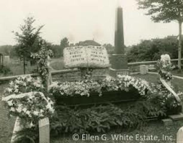 Muere Elena G. de White.