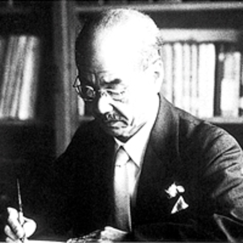 Yoichi Ueno(Admón. científica)