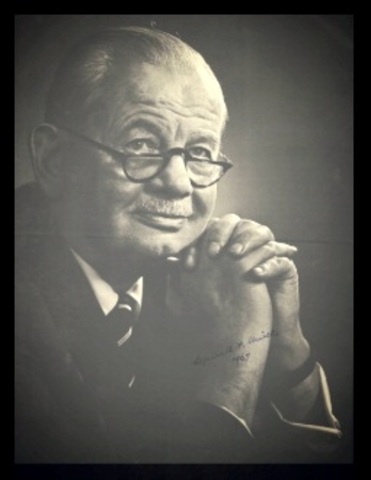 TEORIA CLÁSICA - Lyndall Urwick