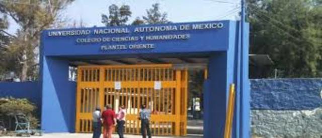 Empiezo mi Bachillerato en el C. C. H. Ote. UNAM