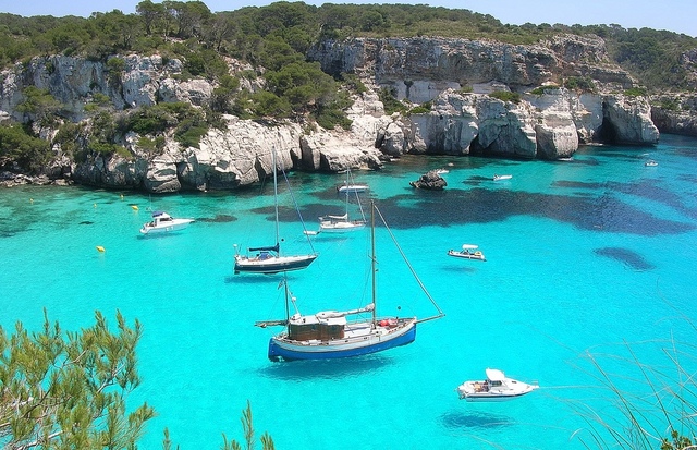 I travel to Menorca