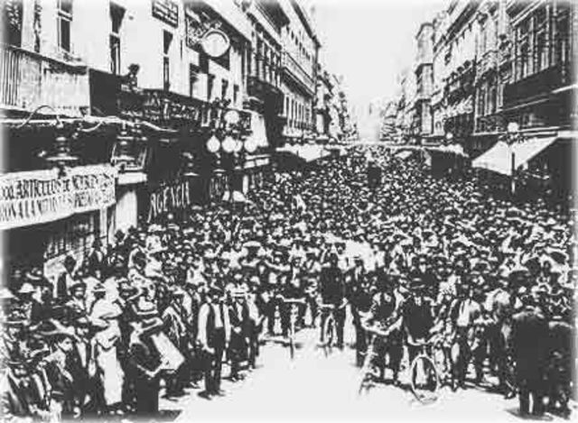 Manifestación Multitudinaria.