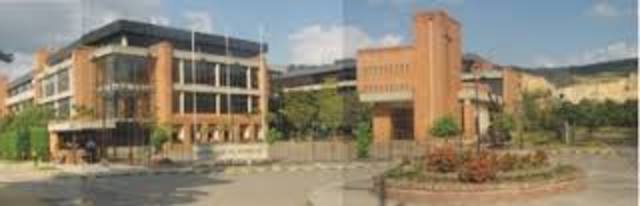 Restauracion del Colegio Mayor de San Buenaventura y su reconocimiento como universidad