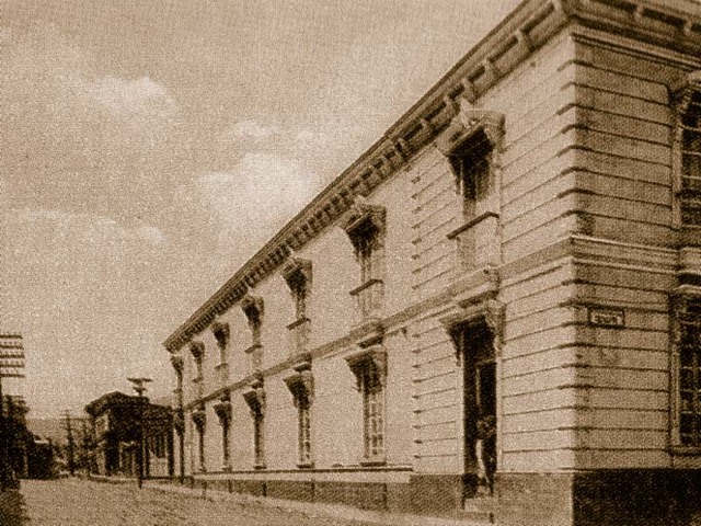 universidad borbonica