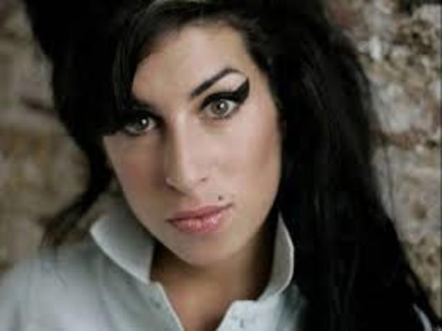 Amy Winehouse fallece a los 27 años!