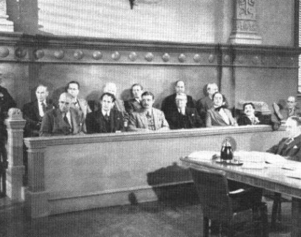 Prmiers conferences discuss federation.