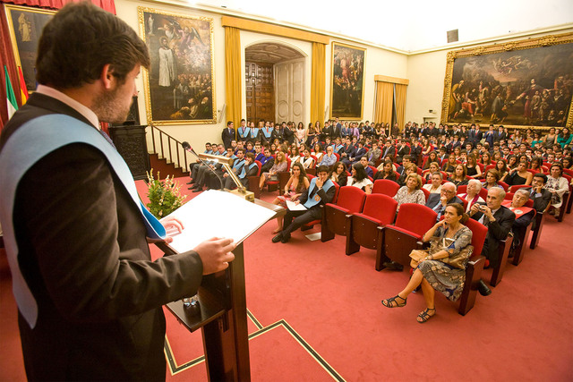 Apertura del Colegio Mayor.
