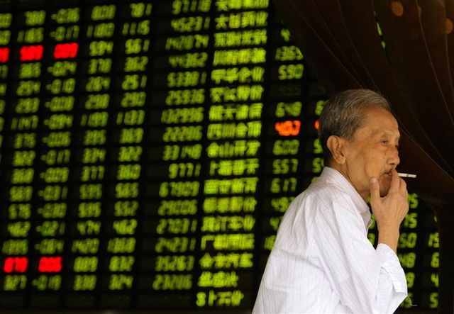 Første aktiebørs åbner