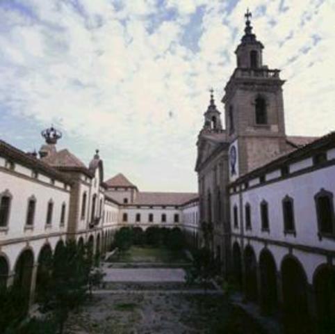 UNIVERSIDAD BORBÓNICA