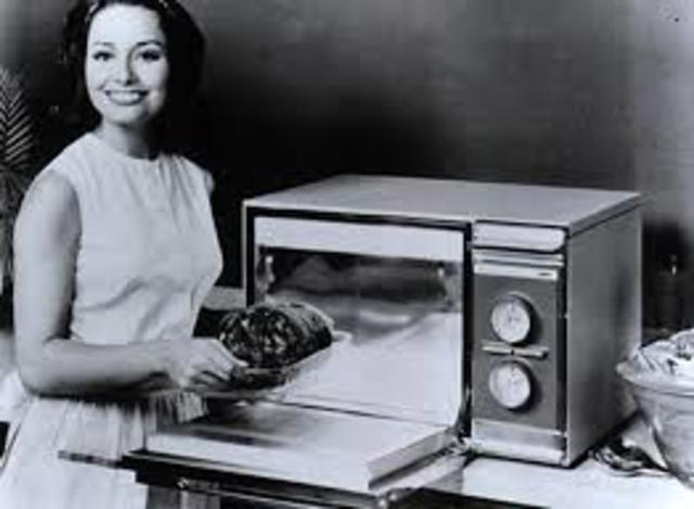 First Microwave invented