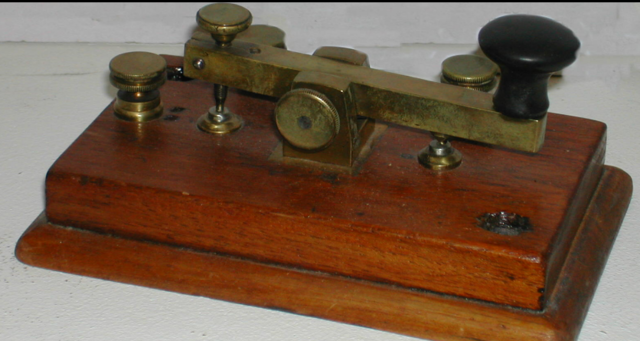 Aparece el Telegrafo