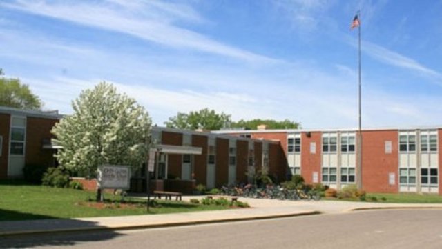 Dean position at ISD622