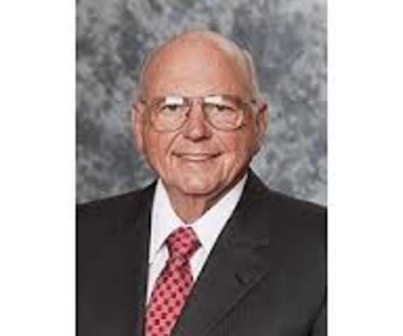 DANIEL L. STUFFLEBEAM