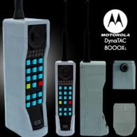 First Cell Phone Commercial