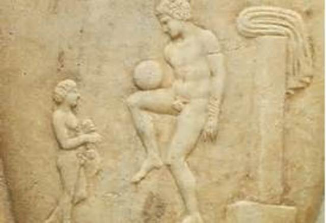 Ancient greek playing a game