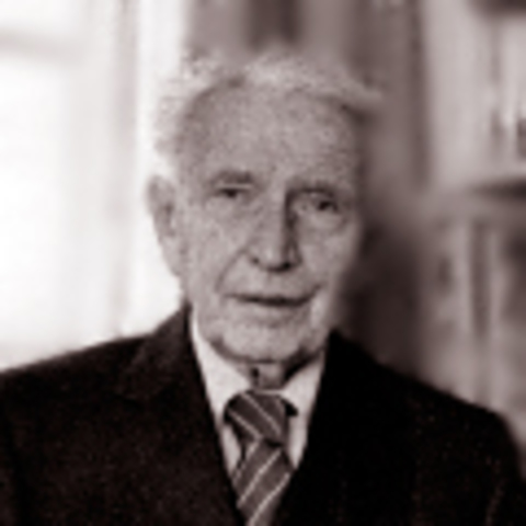 Erwin Chargaff's discovery on DNA structure