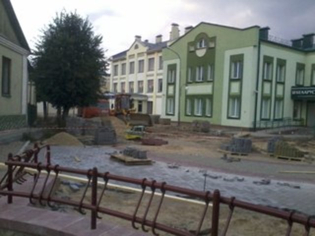 Началась реконструкция улицы Васи Крайнего. Она станет пешеходной